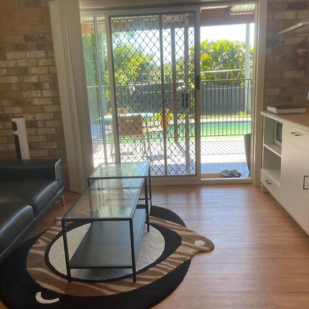 Spacious Studio Unit Rochedale South Bagian luar foto