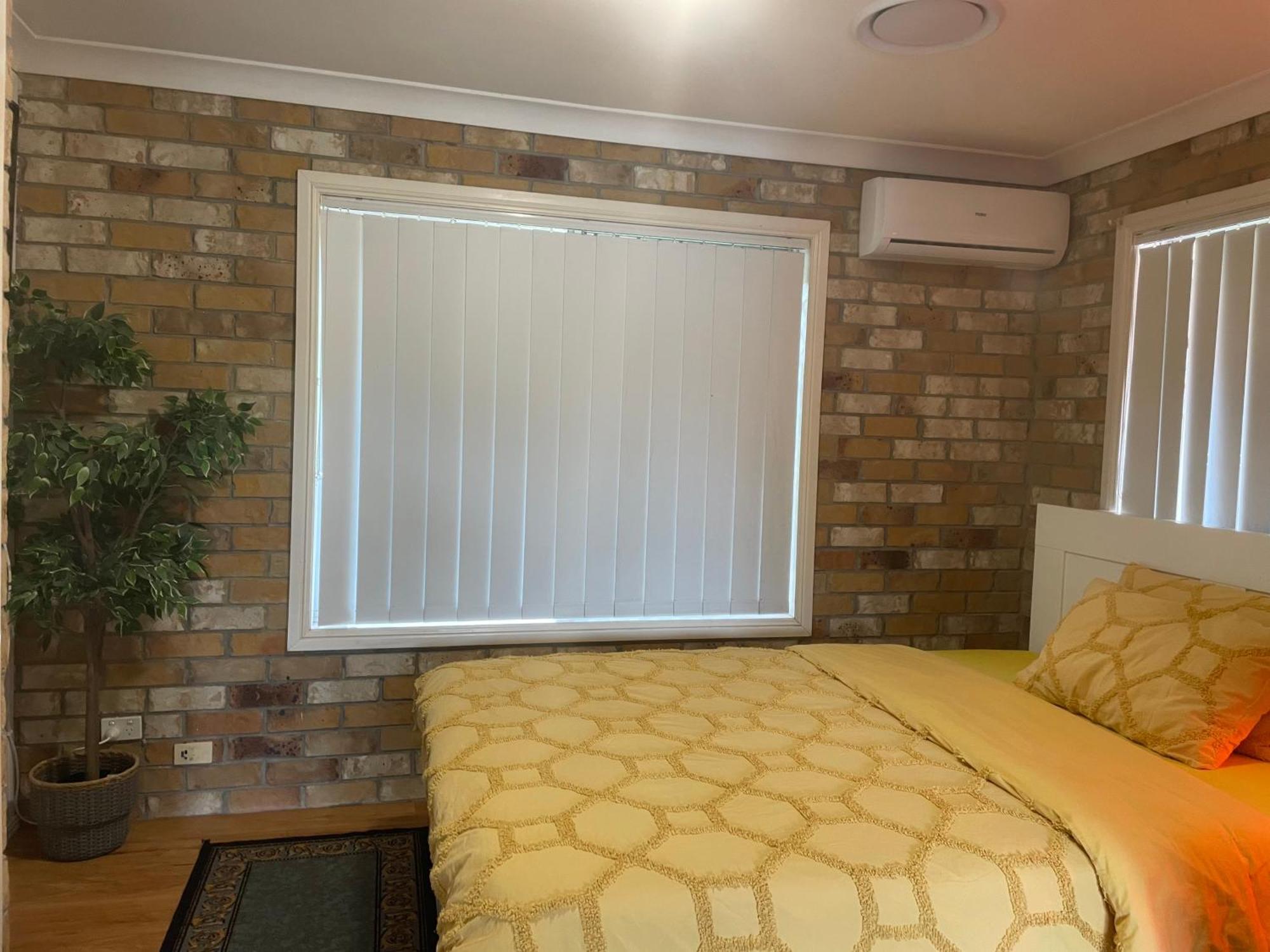 Spacious Studio Unit Rochedale South Bagian luar foto