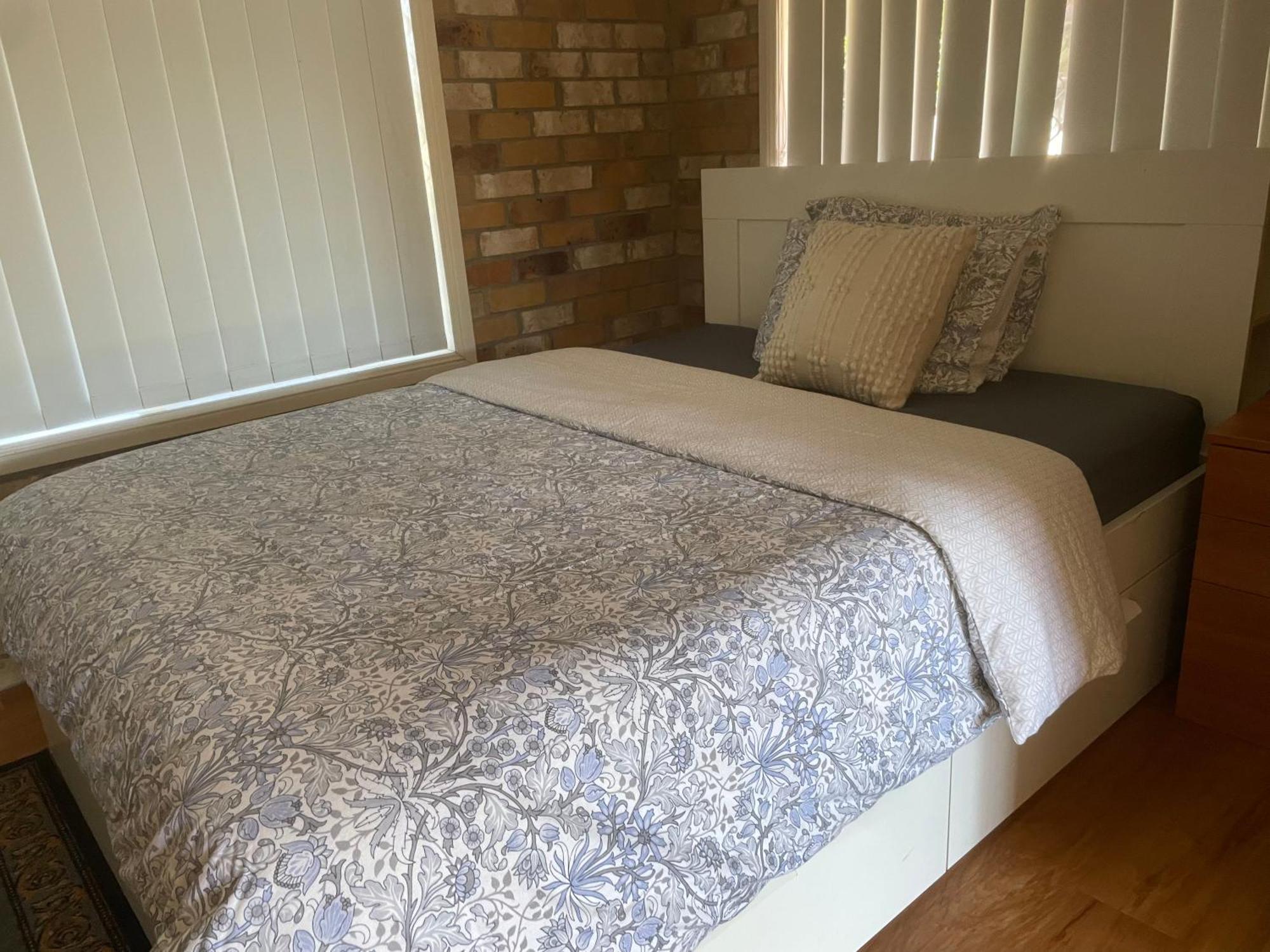 Spacious Studio Unit Rochedale South Bagian luar foto